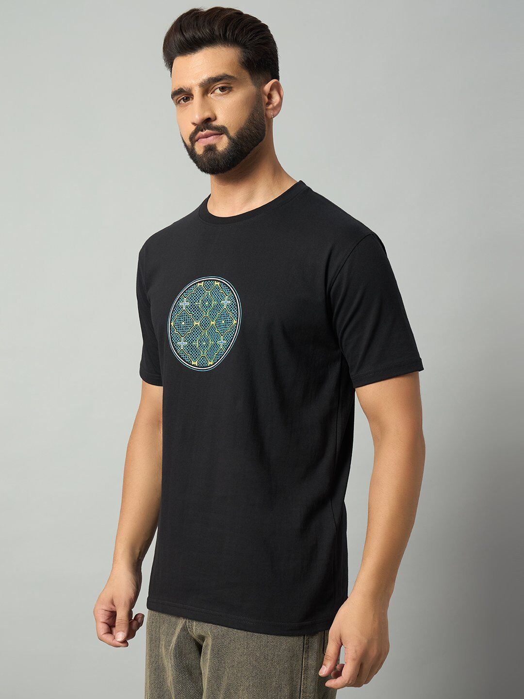 12-08-2024 hazim06754 Shipibo Snake Black UV Reactive T-Shirt