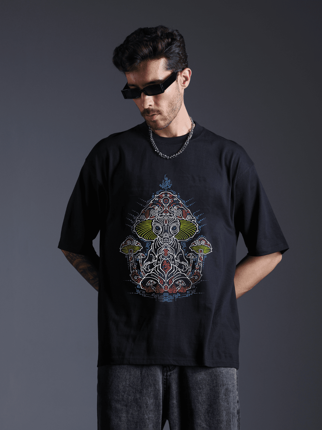 Shroom Alien Glow in the Dark | UV Light Reactive Oversized T-shirt - Image 1